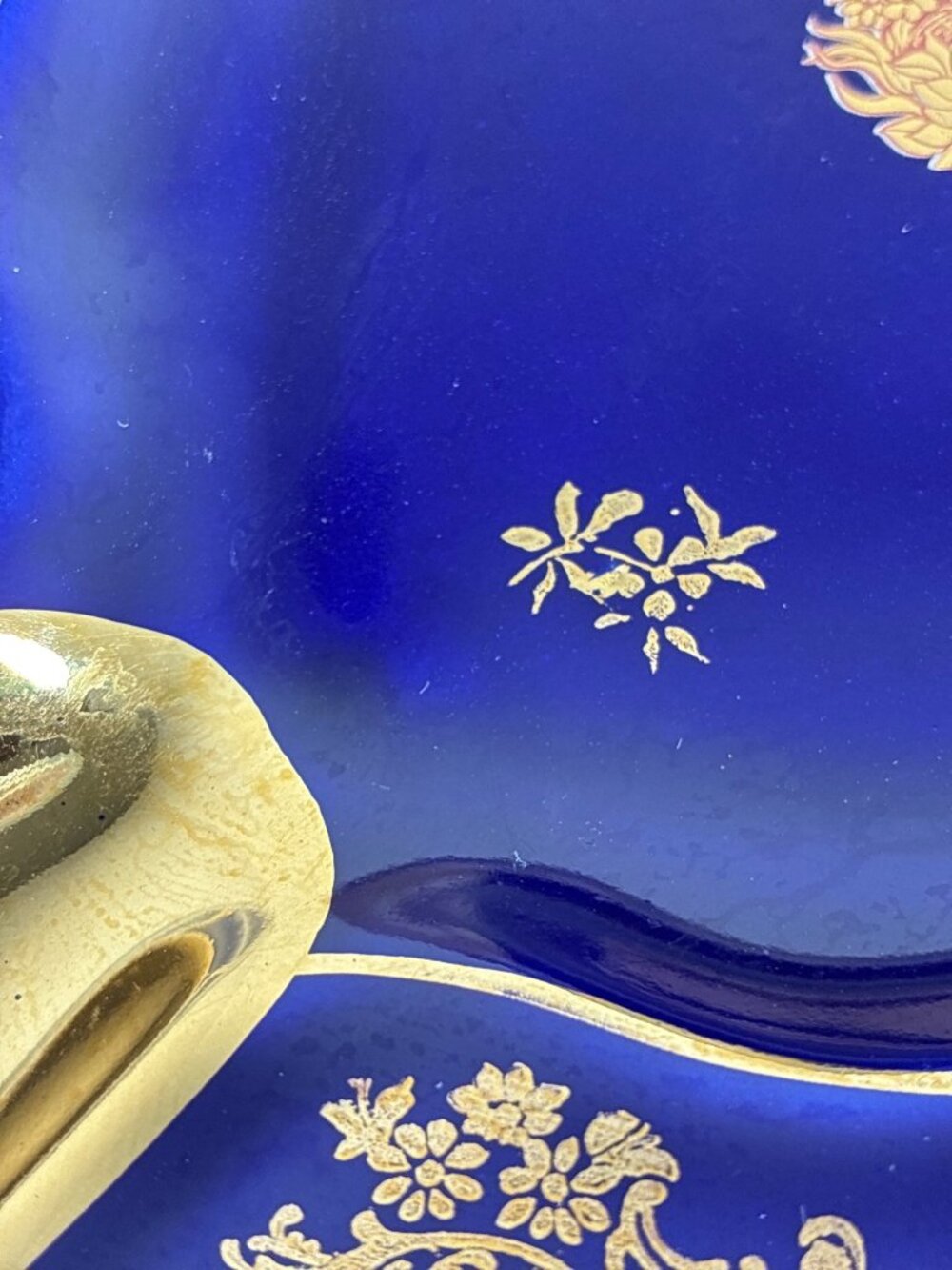 Vintage Limoges France Cobalt Blue Porcelain Cigar Ashtray Gold Gilt Courting Co - Picture 5 of 10
